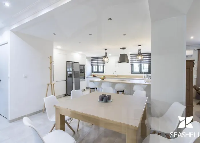 Villa Villa Isabelle By Algarve Holidays - Loule *