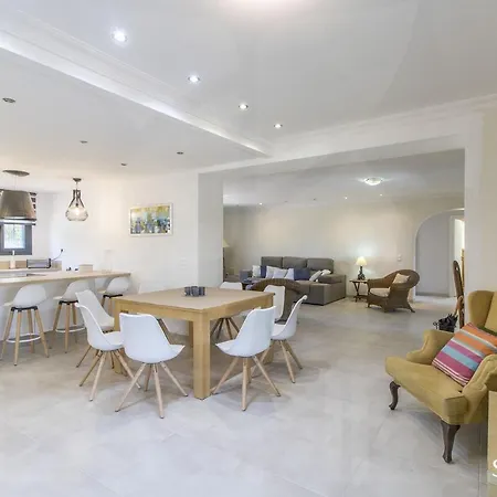Villa Isabelle By Algarve Holidays - Loule * Loulé